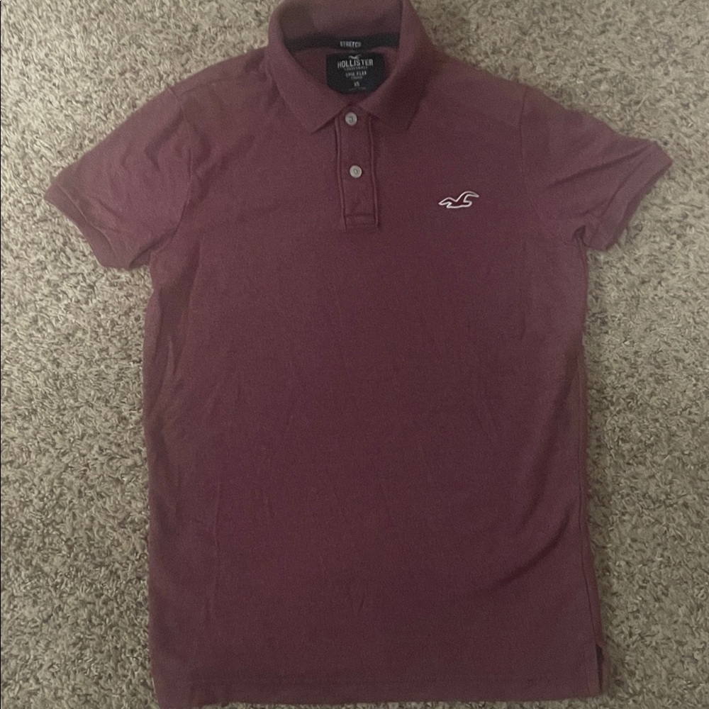 Hollister Men's Burgundy Polo Shirt